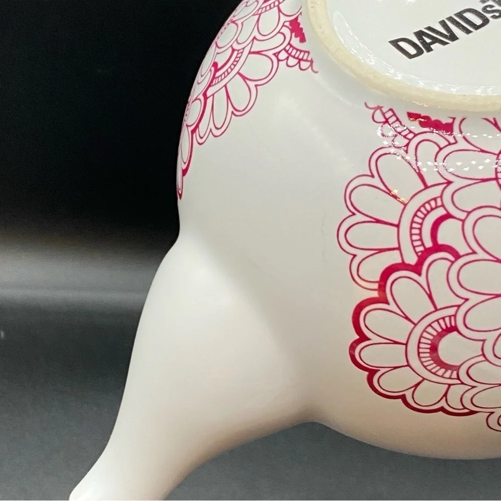 David’s Tea Round Tea Pot with Red Mandala